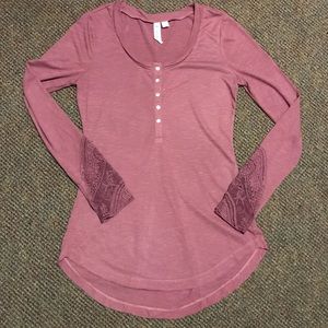 Mauve long sleeve Henley tunic 💫